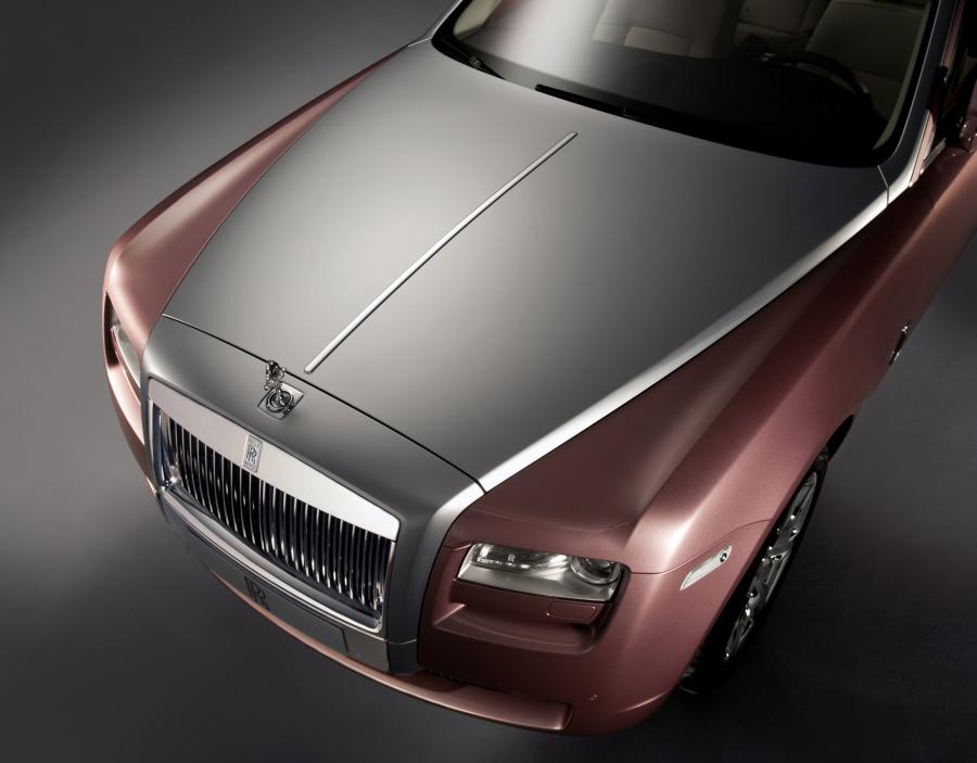  Rolls-Royce Ghost Rose Quartz 2012 года  (фото 2 из 4)